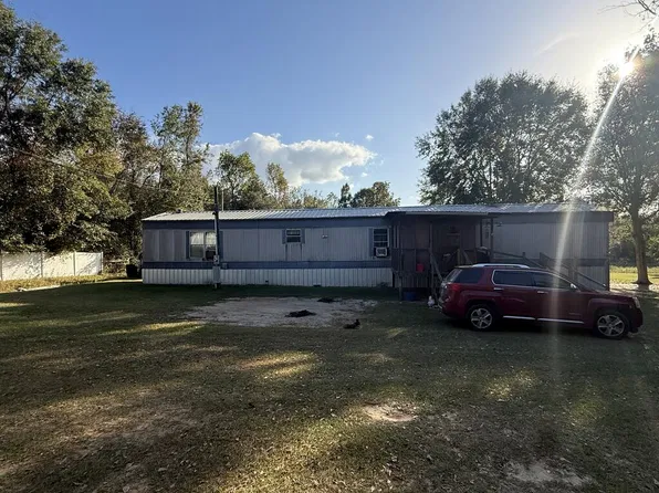 1288 Furnie Folks Rd, Webb, AL 36376