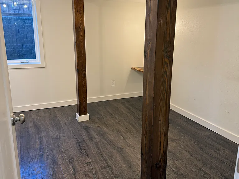 732 S Monroe St — Photo 31