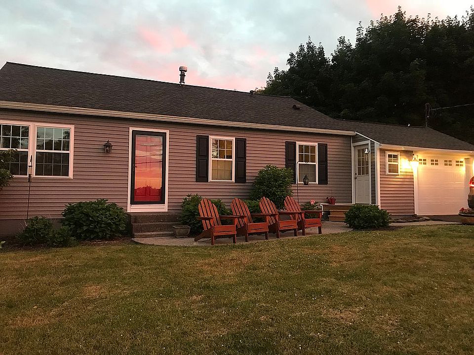 2nd image of 4923 Butler Rd