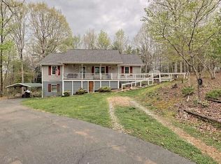 199 Lovelace Rd, Clarkesville, GA 30523