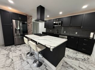 94 Walnut St, Binghamton, NY 13905