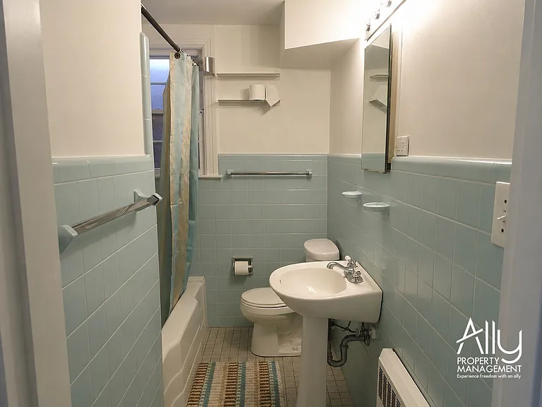 1605 Cambridge Cir — Photo 22