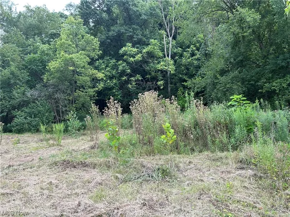 3304 Weir Ave, Weirton, WV 26062
