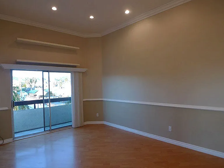 Village Beesan Condos — Photo 48