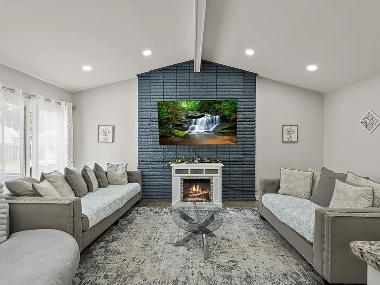 37010 Calka Dr — Photo 16