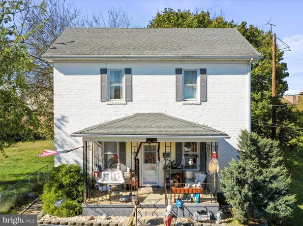 326 Oak St, Martinsburg, WV 25401