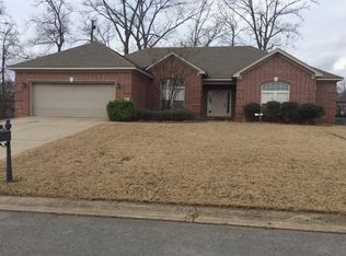 315 Chaucer Ln, Conway, AR 72034