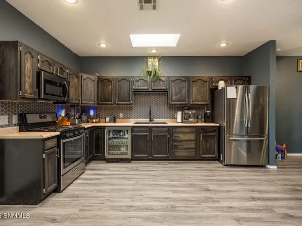 1261 S Espina St, Las Cruces, NM 88001