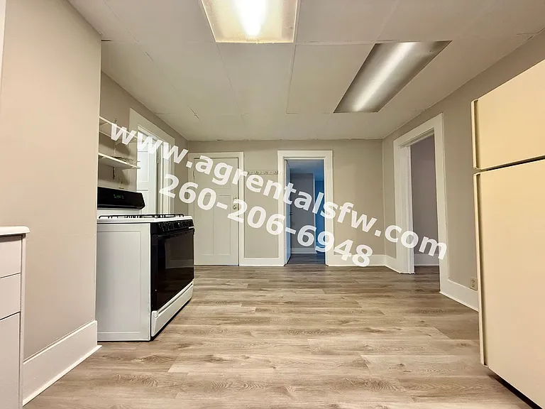 912 Savilla Ave — Photo 4