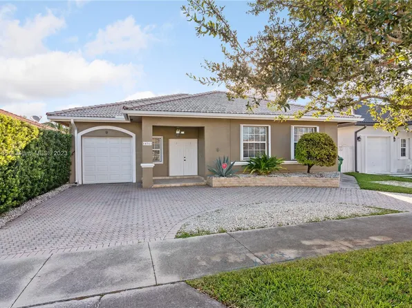 14761 NW 89th Ave, Miami Lakes, FL 33018