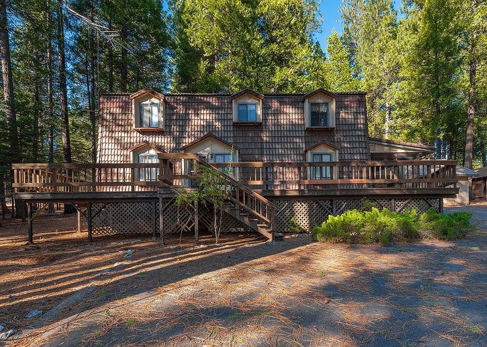 1st image of 20500 Pine Dr E