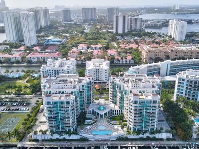 3131 188th St APT 1302, Aventura, FL, 33180
