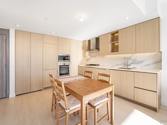 5th image of 9887 Whalley Blvd #1901