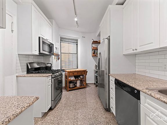 3rd image of 305 W 86th St #7-D