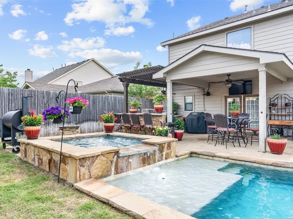 4101 Capstone Dr, Fort Worth, TX 76244