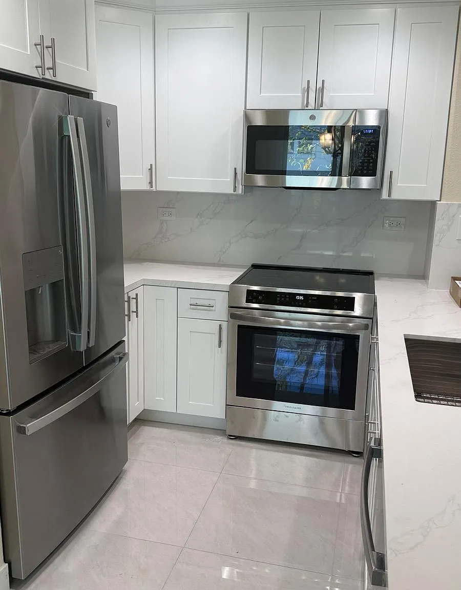 1 bed, 871 sqft, $3,200 — Photo 1