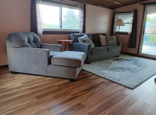 7814 Sunset Dr, Harrisburg, PA 17112