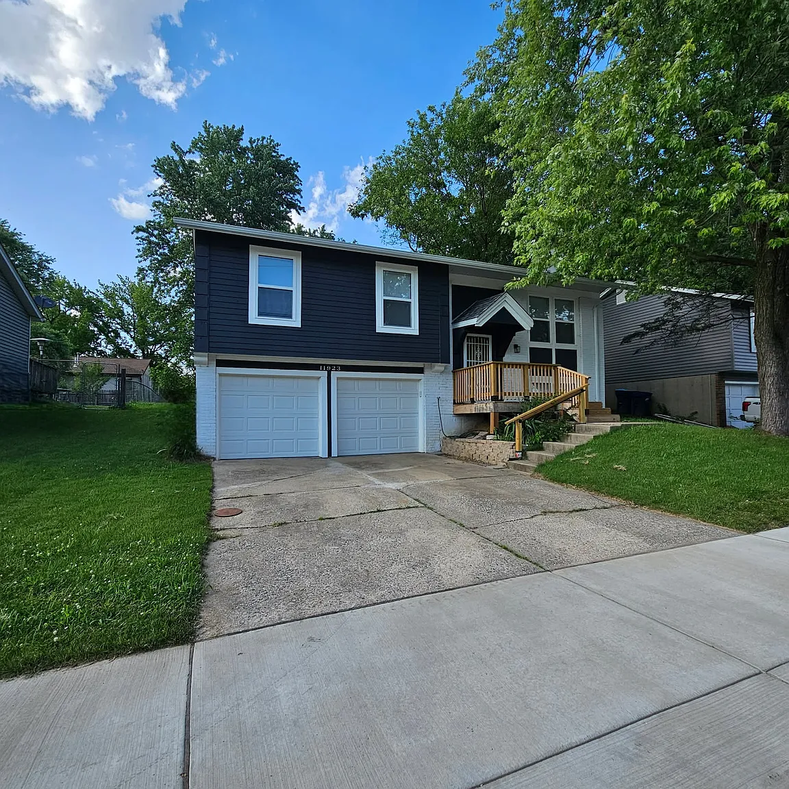11923 Ameling Rd photo 1
