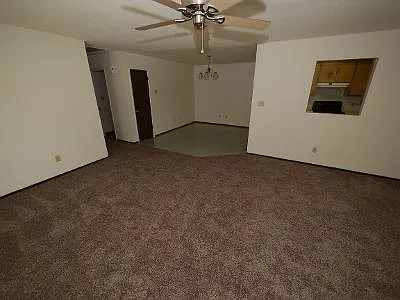 472 Foothill Ct #2 — Photo 1