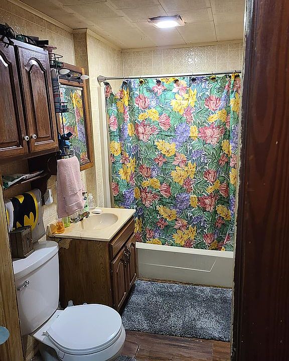 1st image of 677 N Chamberlain St