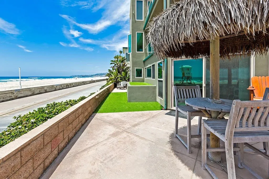 3901 Ocean Front Walk - 1 — Photo 1