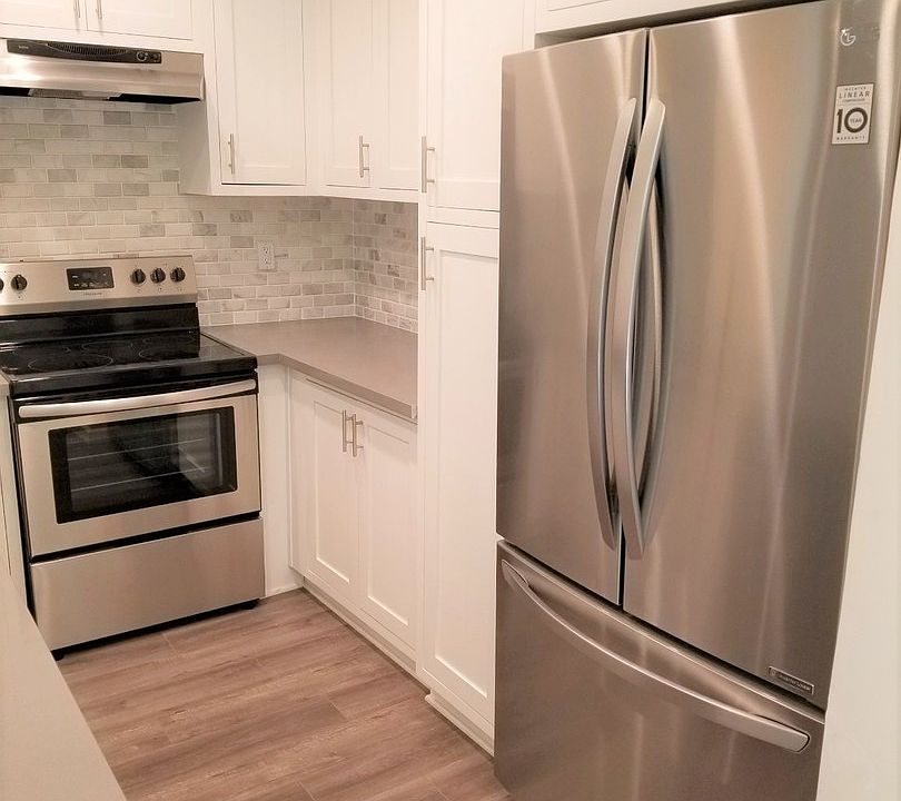 1st image of 1117 S Bedford St #1003