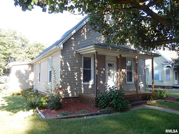3rd image of 510 N Edwards St