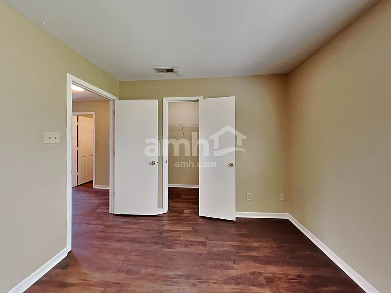 2361 Blackthorn Dr — Photo 17