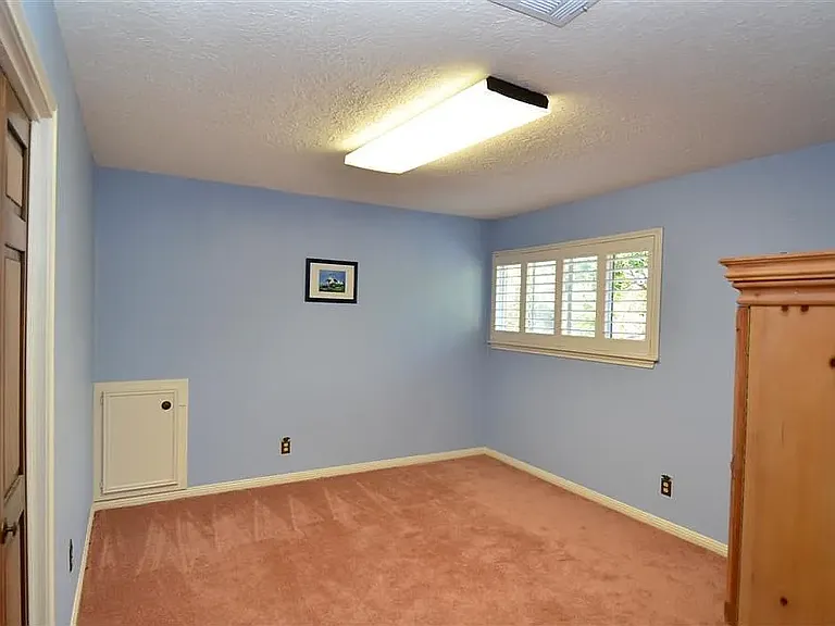 503 Lorie Ln — Photo 25
