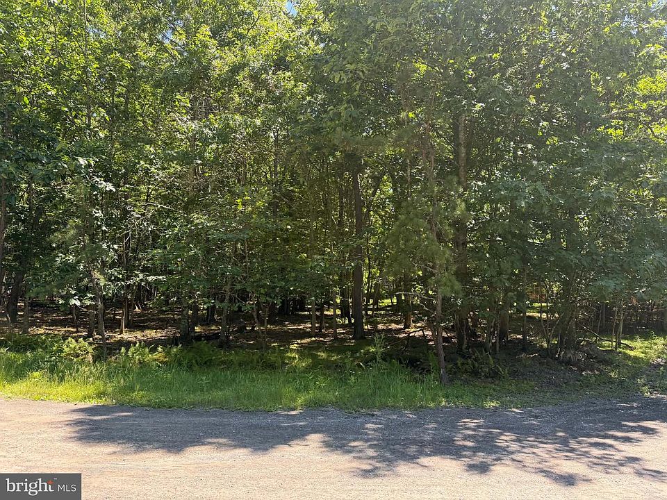 1st image of 0 Wildwood Ln