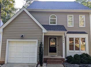 104 Topsail Ct, Cary, NC 27511