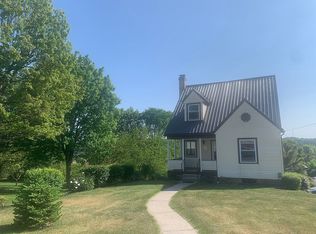 1100 Grove Ave, Windber, PA 15963