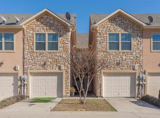 1543 Cozy Dr, Fort Worth, TX 76120