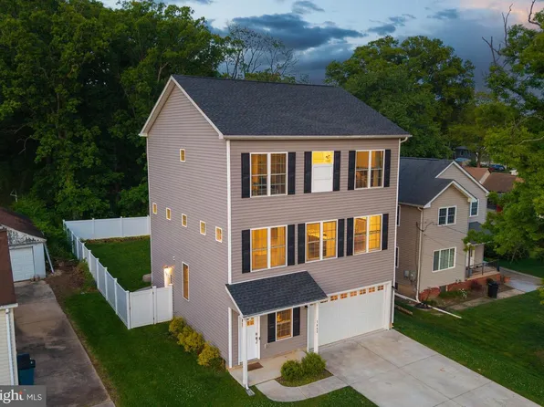 7853 Oakdale Ave, Baltimore, MD 21237