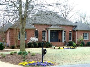 306 Lonnie Dr, Muscle Shoals, AL 35661