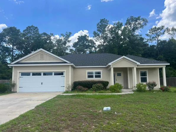 37 Garland Cir, Crawfordville, FL 32327