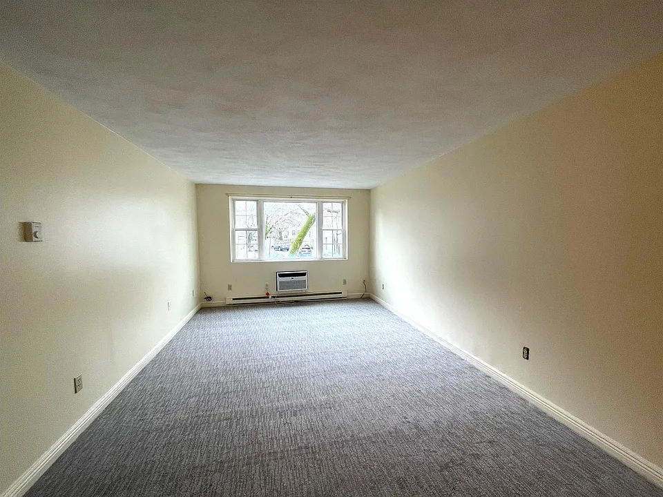 21 Franklin St #3