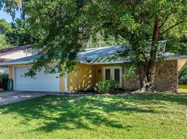 13009 Bent Pine Ct E, Jacksonville, FL 32246