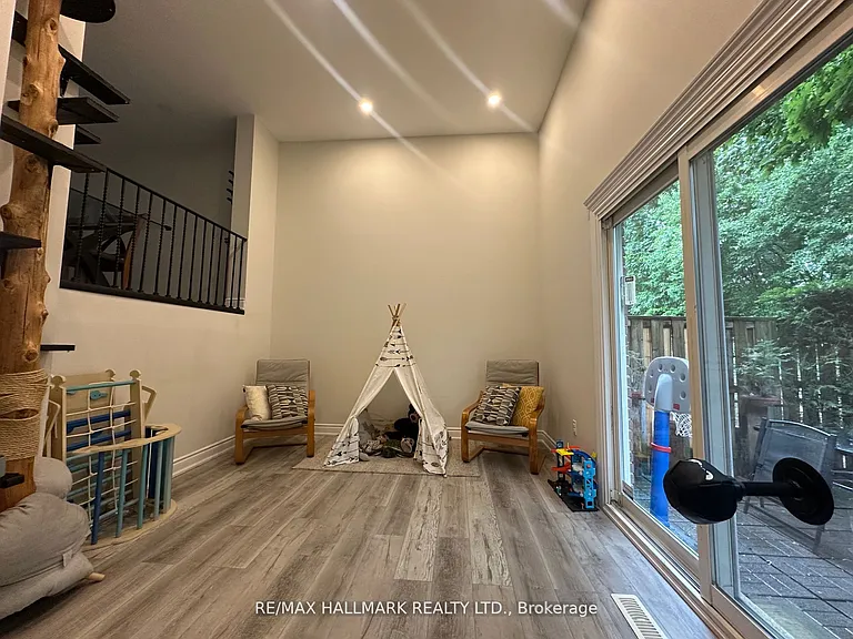 51 Paulander Dr #108 — Photo 33