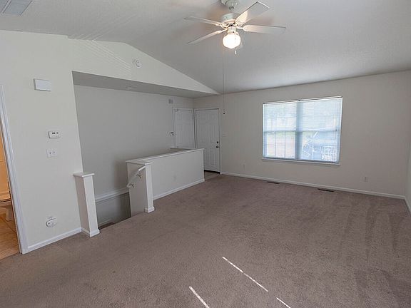 5th image of 3402 E Saint Charles Rd