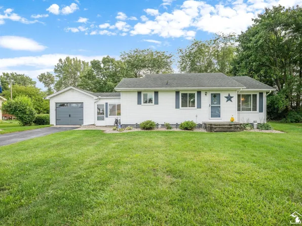 5093 W Dunbar Rd, Monroe, MI 48161