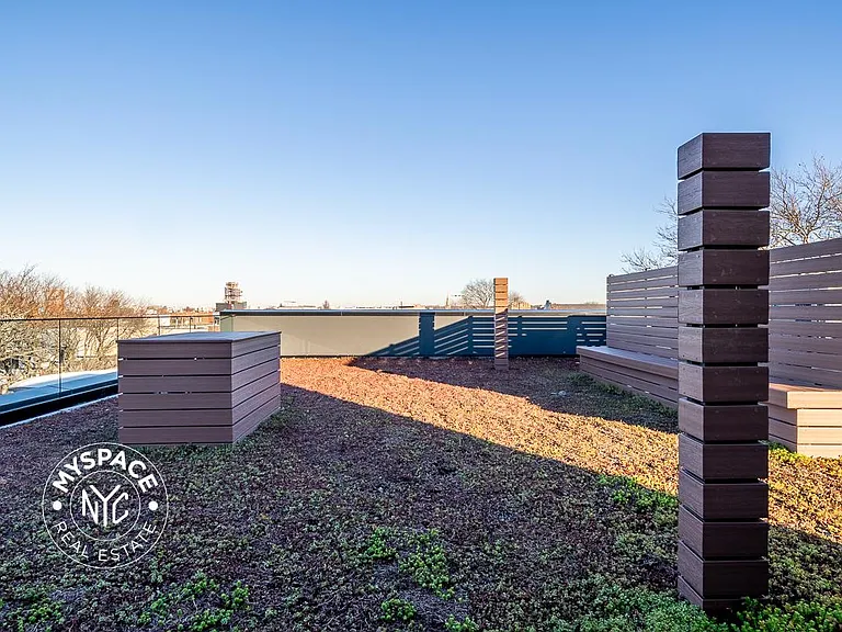 650 Madison St #4A — Photo 45