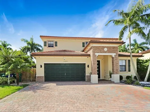 15480 SW 119th Ter, Miami, FL 33196
