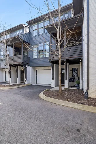 2021 Beech Ave #7 Photo 1