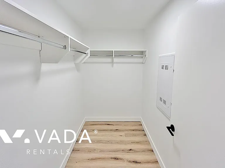 3068 Kingsway #601 — Photo 10