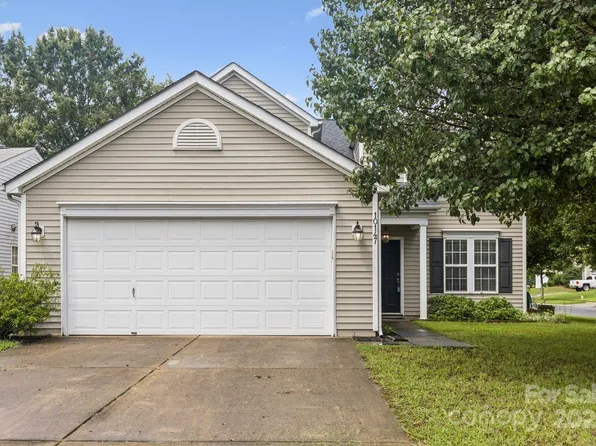 10147 Orchard Grass Ct, Charlotte, NC 28278