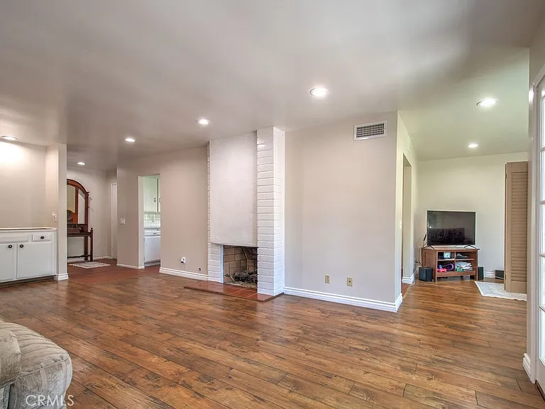 17252 Citron — Photo 22