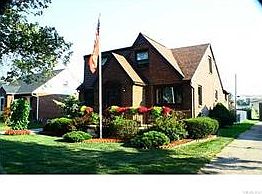 4th image of 81 Homesgarth Ave