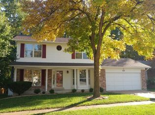 510 Great Hill Dr, Ballwin, MO