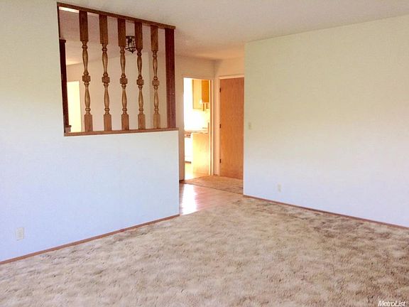 5th image of 3776 Sheridan Rd